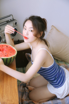 地缚少年花子君